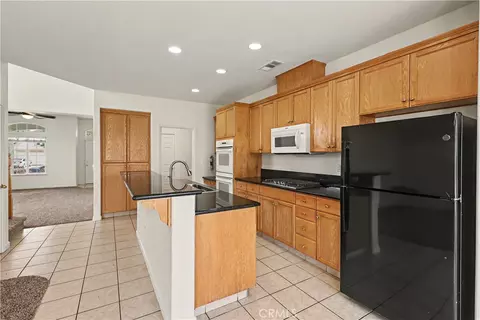 Kitchen - 1321 Jenner Dr, Merced, CA 95348 photo 5 of 5