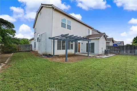 Exterior - 1321 Jenner Dr, Merced, CA 95348 photo 4 of 8