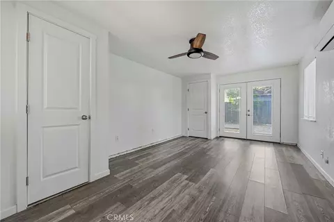 Living - 236 W 22nd, Merced, CA 95340 photo 6 of 8