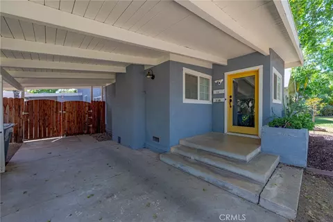 Exterior - 236 W 22nd, Merced, CA 95340 photo 4 of 10