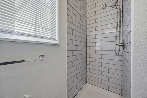 Bath - 236 W 22nd, Merced, CA 95340 photo 2 of 3