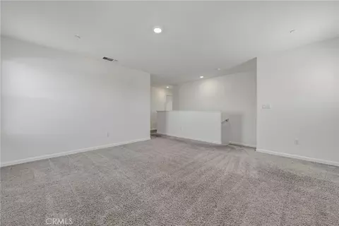 Living - 697 Heitz Ct, Merced, CA 95348 photo 4 of 4