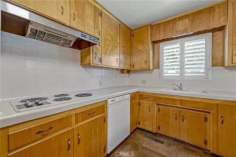 Kitchen - 2029 W State Highway 140, Merced, CA 95341 photo 3 of 3