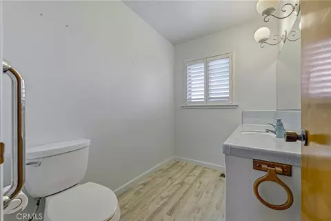 Bath - 2029 W State Highway 140, Merced, CA 95341 photo 1 of 2