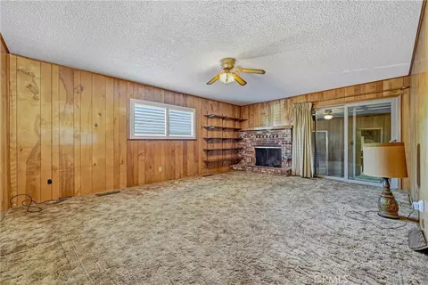 Living - 2029 W State Highway 140, Merced, CA 95341 photo 5 of 8