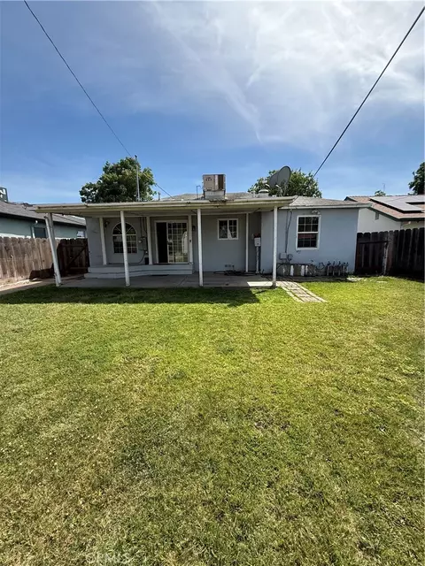 Exterior - 1127 W 23rd, Merced, CA 95340 photo 3 of 5