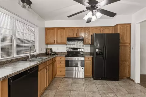 Kitchen - 3312 Cherokee Ave, Merced, CA 95340 photo 1 of 1