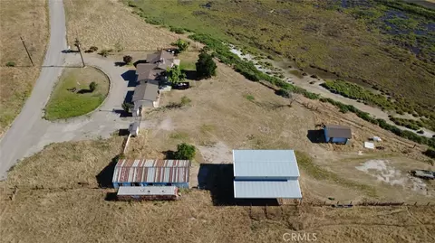 View/Area - 17626 Britto Rd, Dos Palos, CA 93620 photo 5 of 7