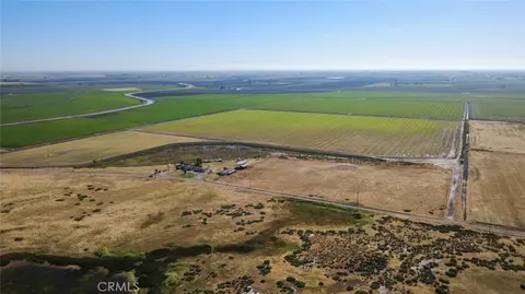 View/Area - 17626 Britto Rd, Dos Palos, CA 93620 photo 1 of 7