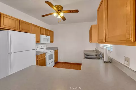 Kitchen - 17626 Britto Rd, Dos Palos, CA 93620 photo 1 of 5