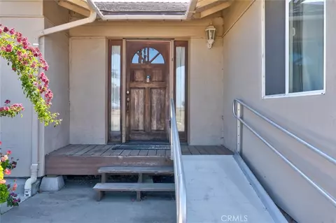 Exterior - 17626 Britto Rd, Dos Palos, CA 93620 photo 11 of 19