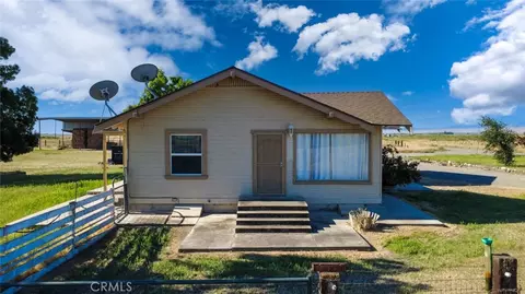 Exterior - 17626 Britto Rd, Dos Palos, CA 93620 photo 12 of 19