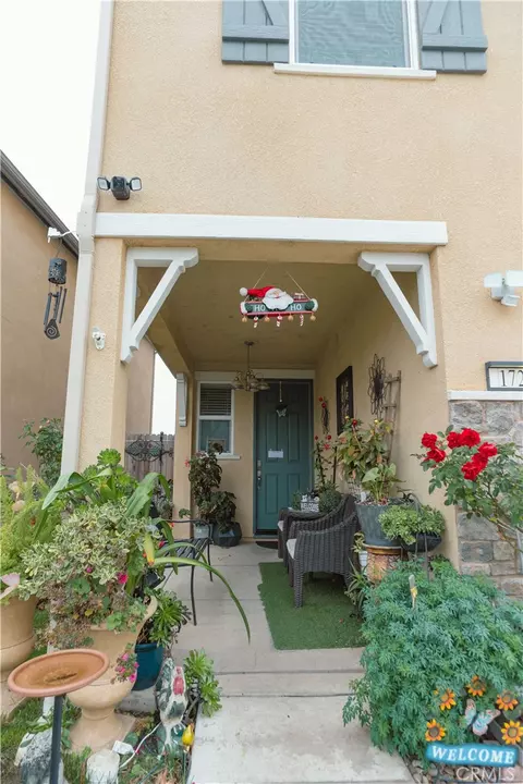 Exterior - 172 Korbel Ave, Merced, CA 95348 photo 4 of 5