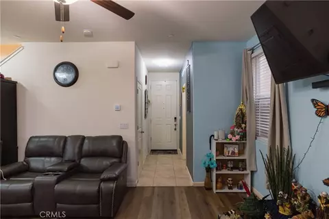 Entry Way - 172 Korbel Ave, Merced, CA 95348 photo 1 of 8