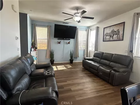 Living - 172 Korbel Ave, Merced, CA 95348 photo 2 of 2