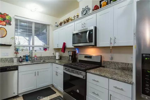 Kitchen - 172 Korbel Ave, Merced, CA 95348 photo 3 of 3