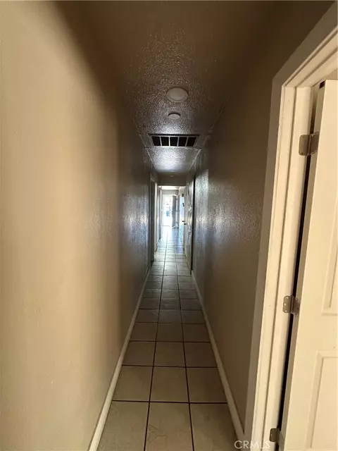 Entry Way - 268 E 10th St, Merced, CA 95341 photo 2 of 2