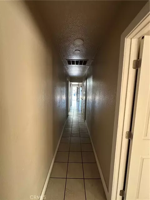 Entry Way - 268 E 10th St, Merced, CA 95341 photo 2 of 2