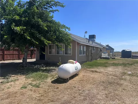 1340 Rita Mae, Merced, CA 95341