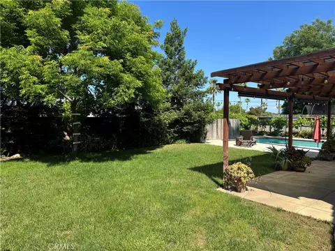 Exterior - 5170 Coronado St, Chowchilla, CA 93610 photo 3 of 7