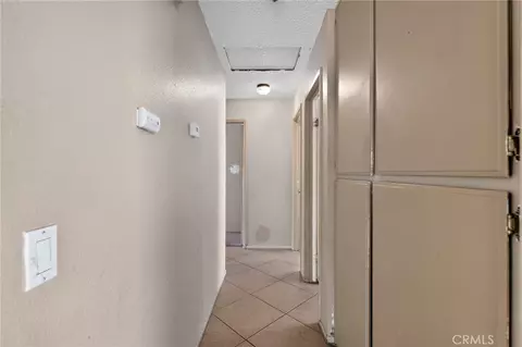 Entry Way - 498 Serrana, Perris, CA 92570 photo 4 of 4