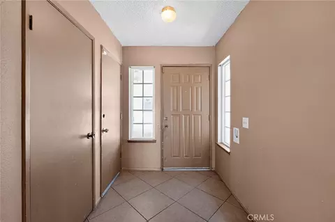Entry Way - 498 Serrana, Perris, CA 92570 photo 1 of 4