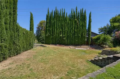 Exterior - 2021 W, Merced, CA 95340 photo 28 of 35