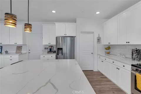 Kitchen - 3588 Sunstone Ct, Merced, CA 95340 photo 5 of 7