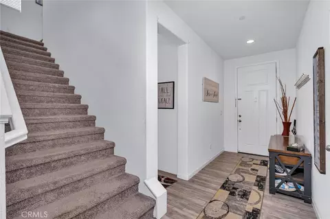 Entry Way - 3588 Sunstone Ct, Merced, CA 95340 photo 2 of 6