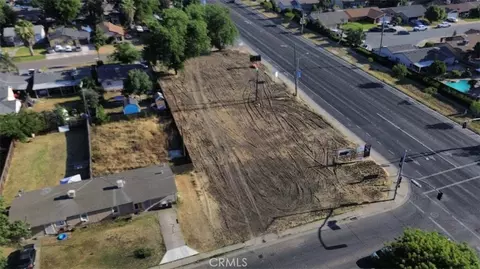 3454 G St, Merced, CA 95340