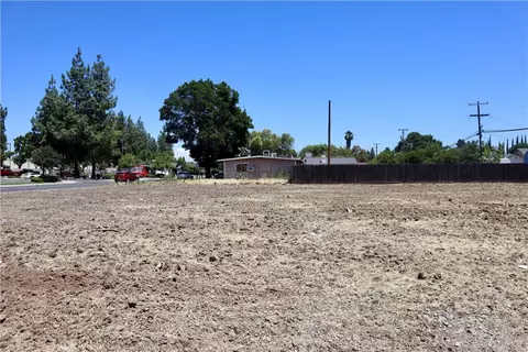 3454 G St, Merced, CA 95340 photo 4