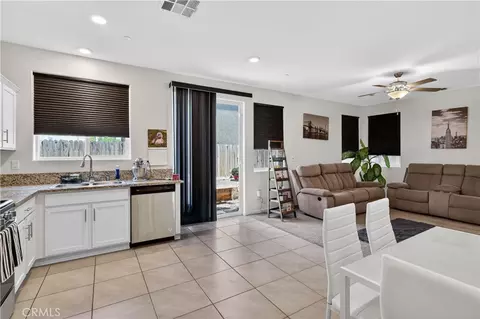 Entry Way - 248 Shafer Ave, Merced, CA 95348 photo 3 of 5
