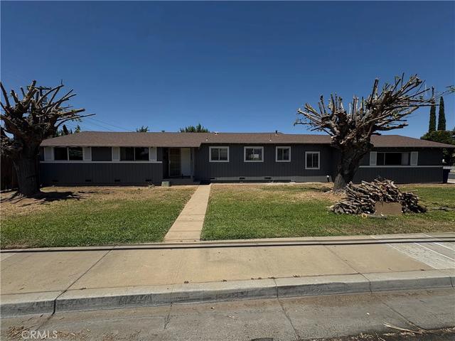 1963 Merced, Merced, CA 95341