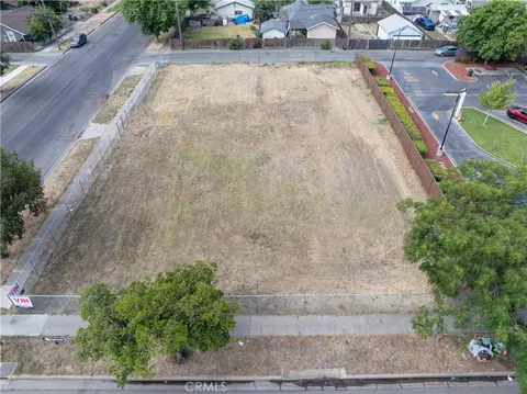 1004 W 13th, Merced, CA 95341 photo 4