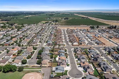 View/Area - 163 Dylan Ct, Merced, CA 95341 photo 8 of 11