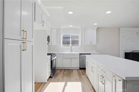 Kitchen - 1055 Lees Ct, Merced, CA 95340 photo 2 of 3
