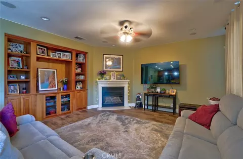 Living - 1254 Lurs Ct, Merced, CA 95348 photo 5 of 7