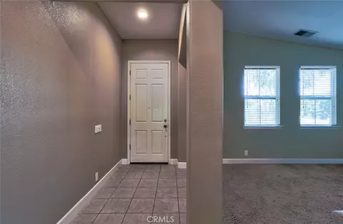 Entry Way - 1254 Lurs Ct, Merced, CA 95348 photo 1 of 5