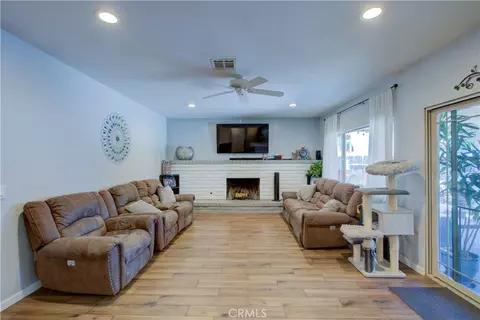 Living - 1146 Gregory Ct, Merced, CA 95340 photo 2 of 2