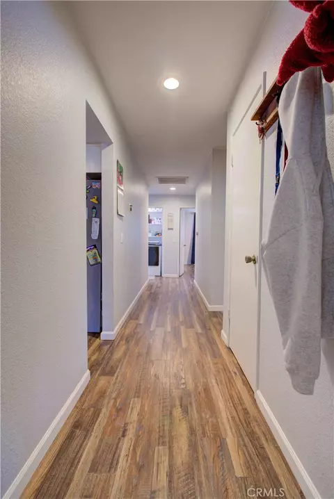 Entry Way - 1146 Gregory Ct, Merced, CA 95340 photo 2 of 2