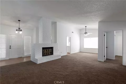 Living - 4053 Glendale Ct, Merced, CA 95348 photo 5 of 7