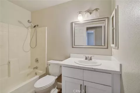 Bath - 336 Serano, Merced, CA 95341 photo 1 of 2