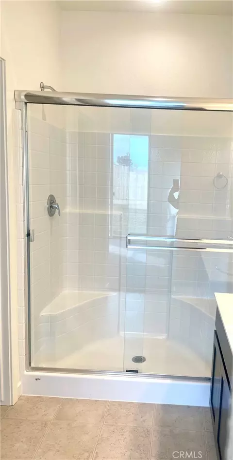 Bath - 18 Squaw Valley Ct, Merced, CA 95341 photo 1 of 1