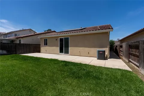 Exterior - 1476 Dynes, Merced, CA 95348 photo 8 of 10