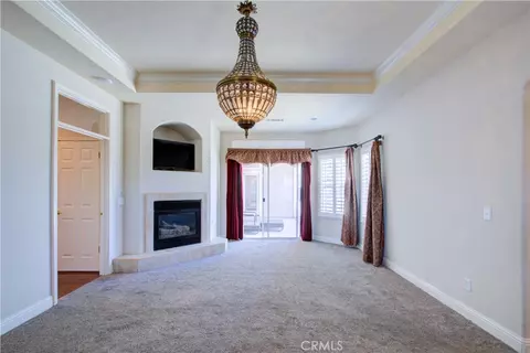 Living - 591 Bobolink Ct, Merced, CA 95340 photo 9 of 9