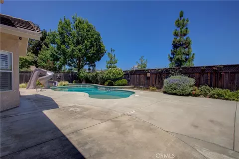 Exterior - 591 Bobolink Ct, Merced, CA 95340 photo 4 of 11