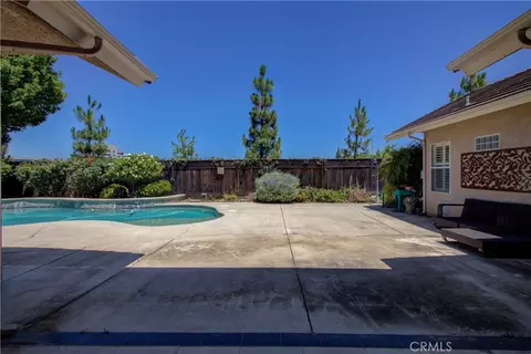 Exterior - 591 Bobolink Ct, Merced, CA 95340 photo 3 of 11