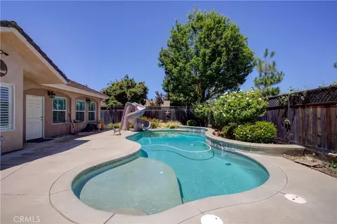 Exterior - 591 Bobolink Ct, Merced, CA 95340 photo 2 of 11