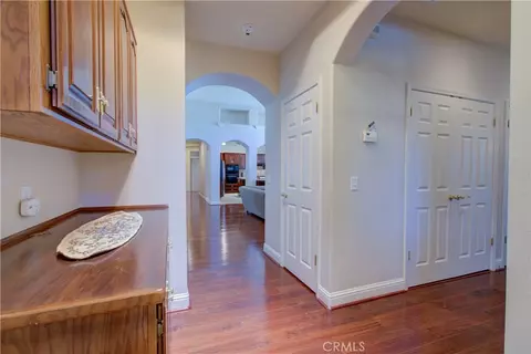 Entry Way - 591 Bobolink Ct, Merced, CA 95340 photo 5 of 11
