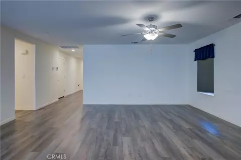 Living - 626 Heitz Ct, Merced, CA 95348 photo 5 of 6